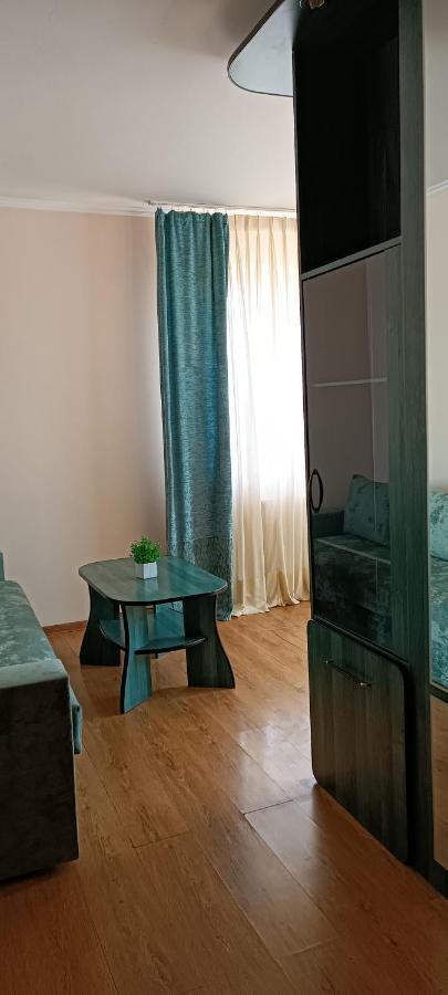 Vip Apartments In The Centre Muncaci Exterior foto