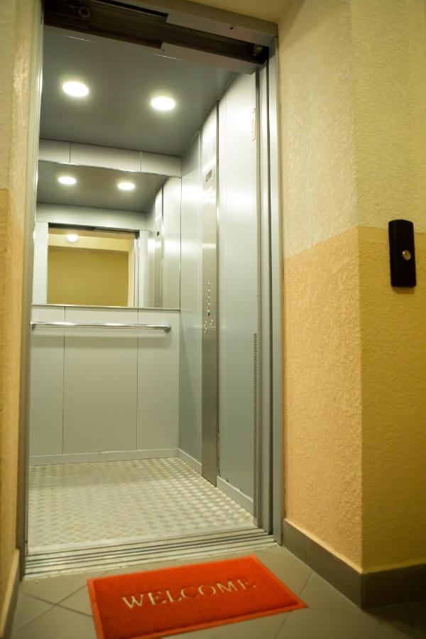 Vip Apartments In The Centre Muncaci Exterior foto